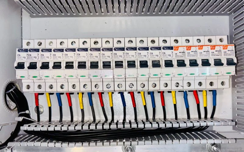 Disjoncteur différentiel 30 mA type AC — SEFELEC